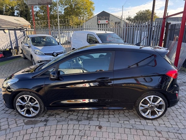 Used Ford Fiesta Van 2019 for sale - 76172991: Photo 29