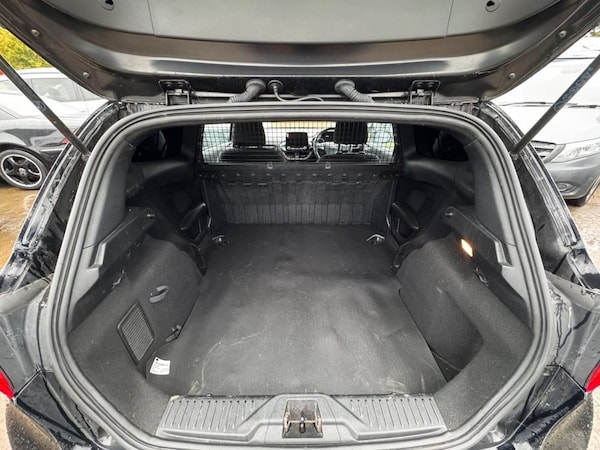 Used Ford Fiesta Van 2019 for sale - 76172991: Photo 32