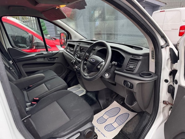 Used Ford Transit Custom 2018 for sale - 76280289: Photo 2