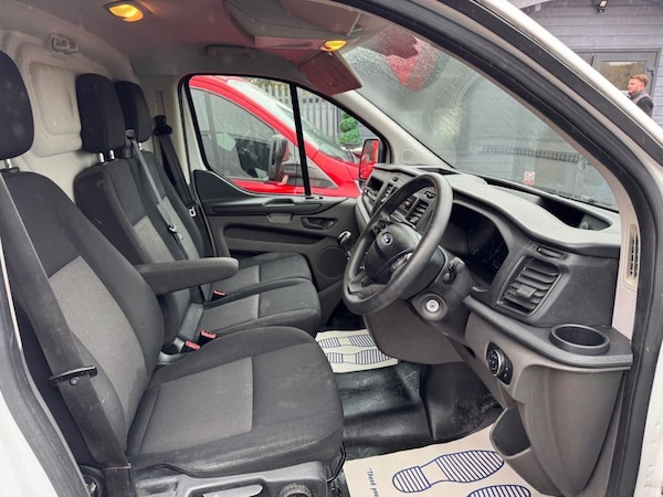 Used Ford Transit Custom 2018 for sale - 76280289: Photo 5