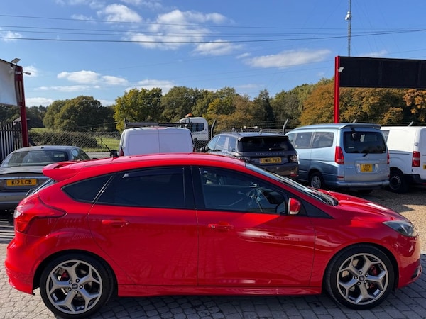 Used Ford Focus 2013 for sale - 76210321: Photo 28