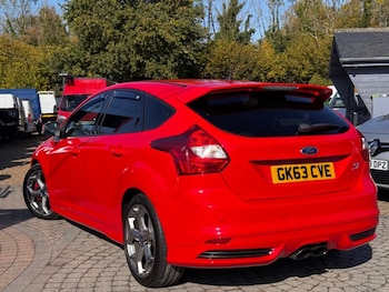 Used Ford Focus 2013 for sale - 76210321: Photo 4