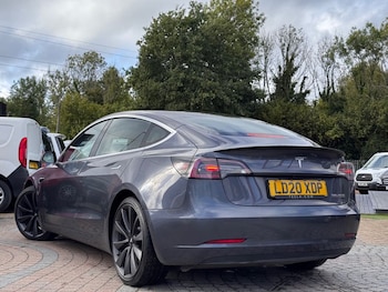 Used Tesla Model 3 2020 for sale - 75800050: Photo