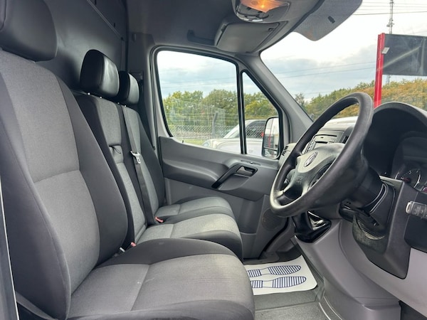 Used Volkswagen Crafter 2016 for sale - 76147680: Photo 2