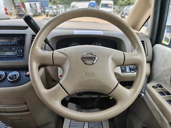 Used Nissan Serena 2003 for sale - 75770572: Photo 11