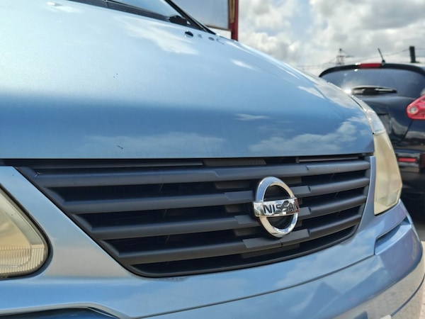 Used Nissan Serena 2003 for sale - 75770572: Photo 31