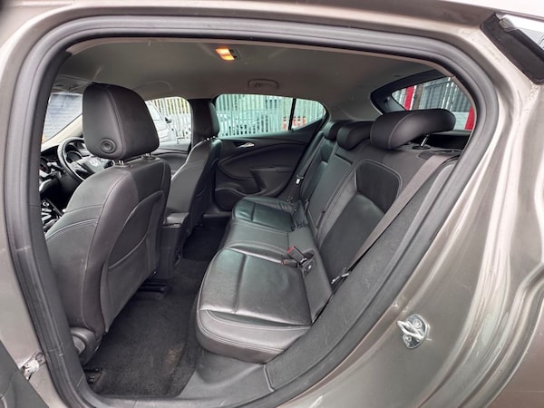 Used Vauxhall Astra 2017 for sale - 76279921: Photo 10