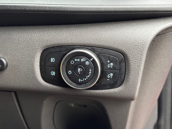 Used Ford Transit Custom 2019 for sale - 76267317: Photo 17