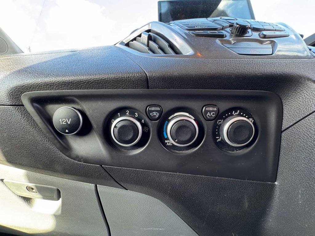 Used Ford Transit Custom 2017 for sale - 76345646: Photo 11