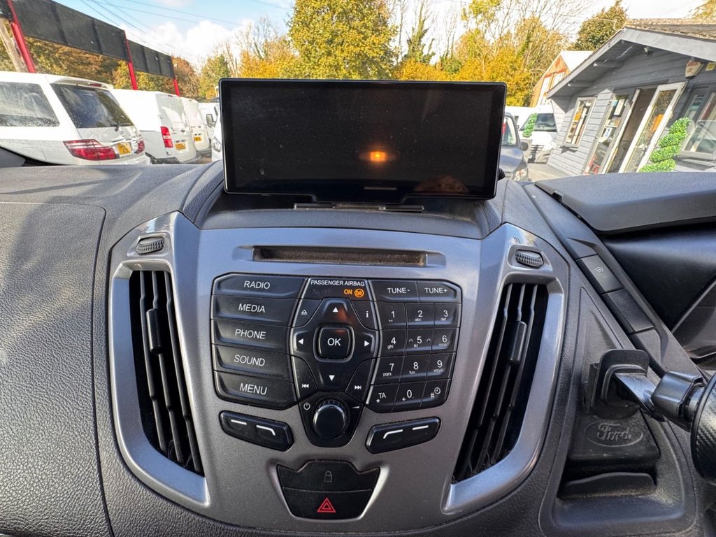 Used Ford Transit Custom 2017 for sale - 76345646: Photo 12