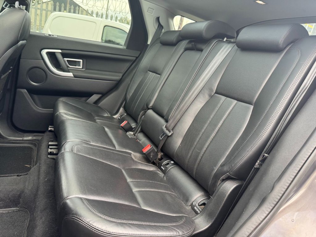 Used Land Rover Discovery Sport 2016 for sale - 76172979: Photo 11