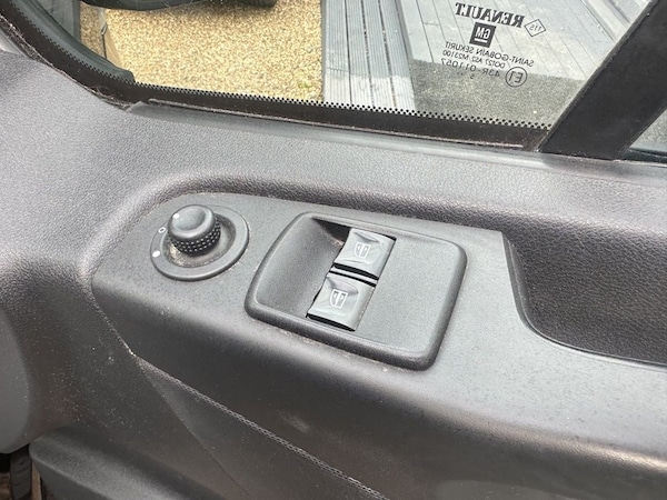 Used Vauxhall Vivaro 2015 for sale - 76185694: Photo 17