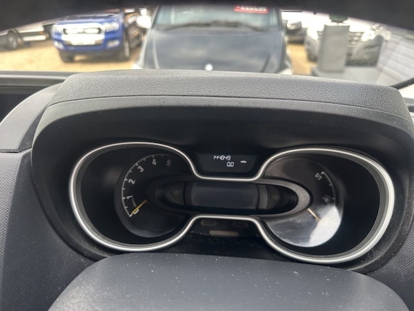 Used Vauxhall Vivaro 2015 for sale - 76185694: Photo 9