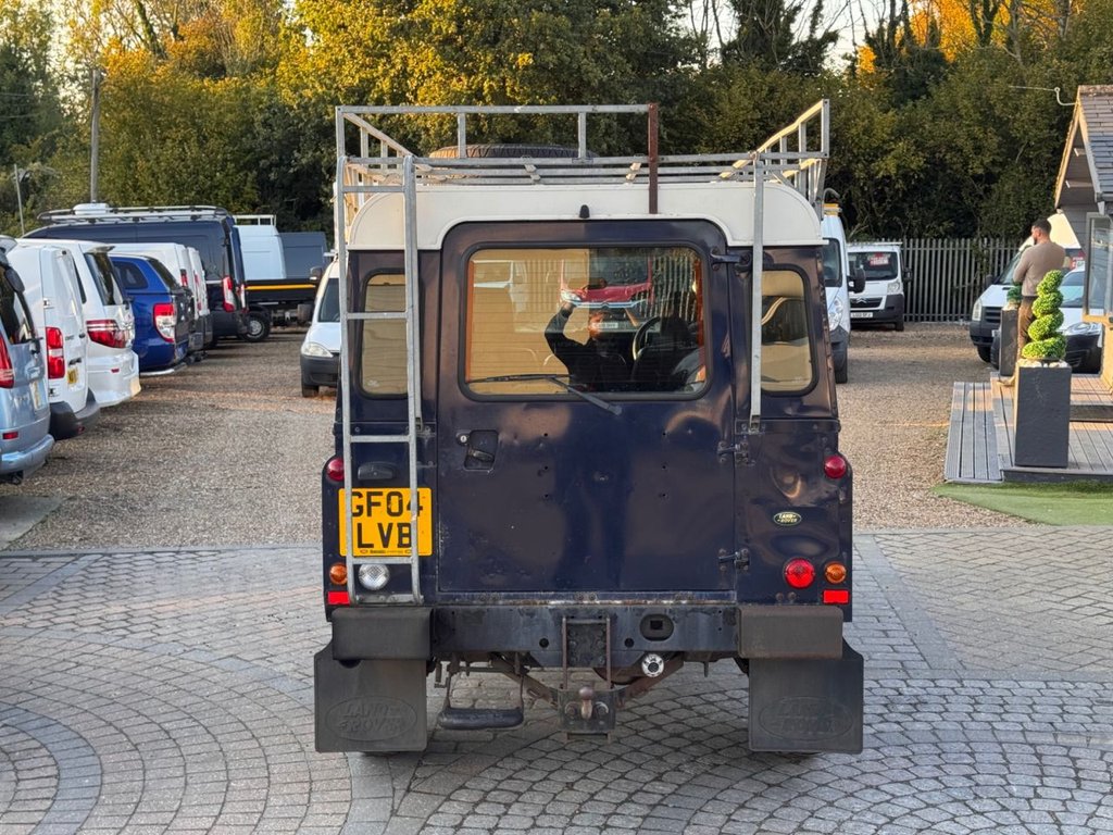 Used Land Rover Defender 2004 for sale - 76118861: Photo 15