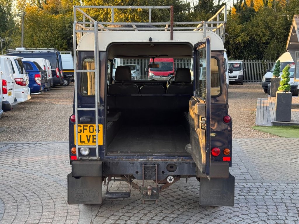 Used Land Rover Defender 2004 for sale - 76118861: Photo 16