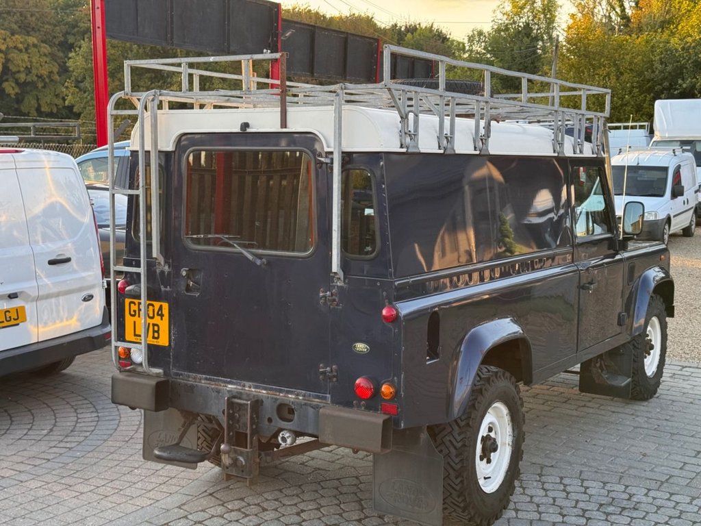 Used Land Rover Defender 2004 for sale - 76118861: Photo 18