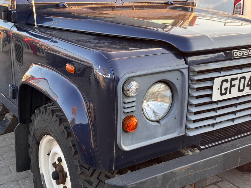 Used Land Rover Defender 2004 for sale - 76118861: Photo 21