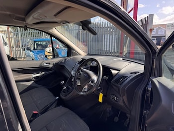 Used Ford Transit Connect 2015 for sale - 75961981: Photo