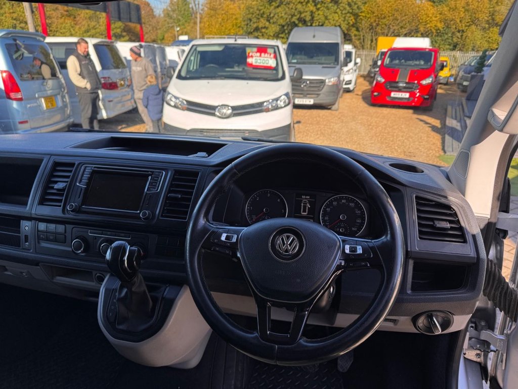 Used Volkswagen Transporter 2017 for sale - 76368239: Photo 8