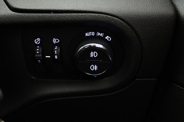 Used Vauxhall Grandland X 2020 for sale - 76297622: Photo 30