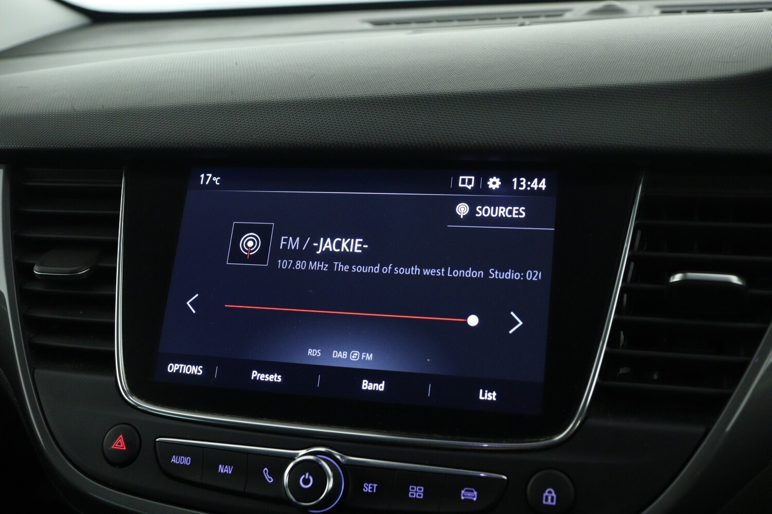 Used Vauxhall Crossland 2022 for sale - 76221828: Photo 15