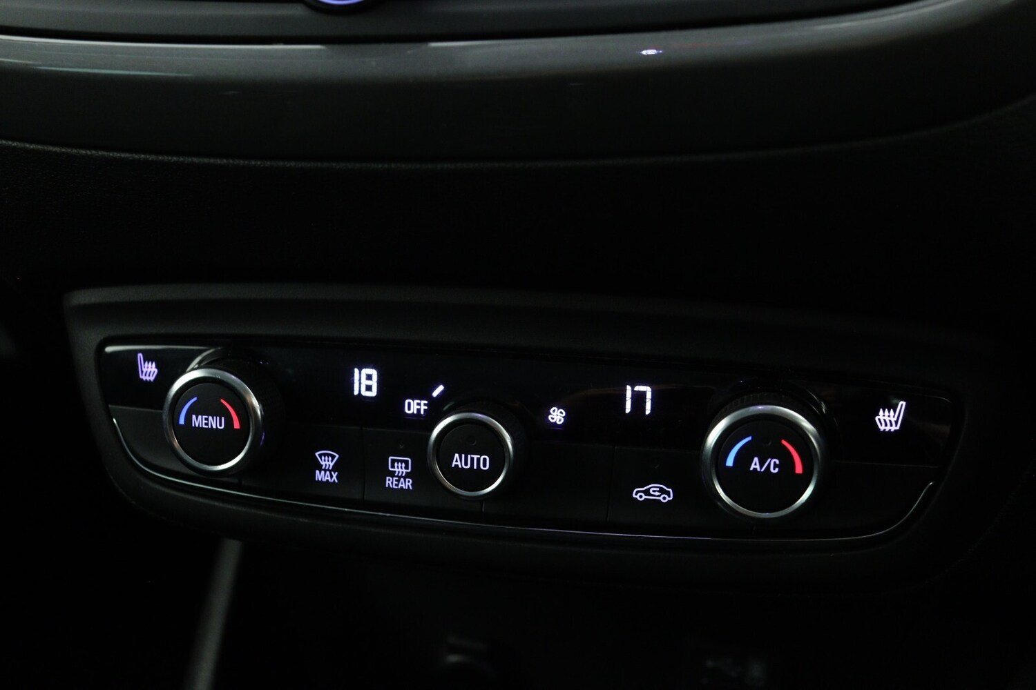 Used Vauxhall Crossland 2022 for sale - 76221828: Photo 18