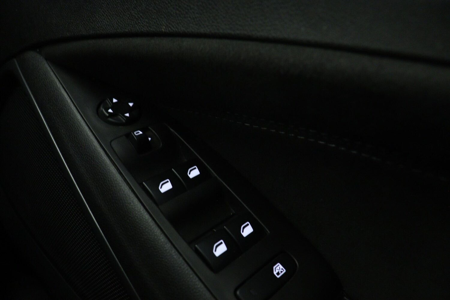 Used Vauxhall Crossland 2022 for sale - 76221828: Photo 23