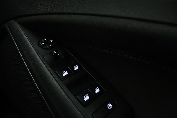 Used Vauxhall Crossland 2022 for sale - 76221828: Photo 23