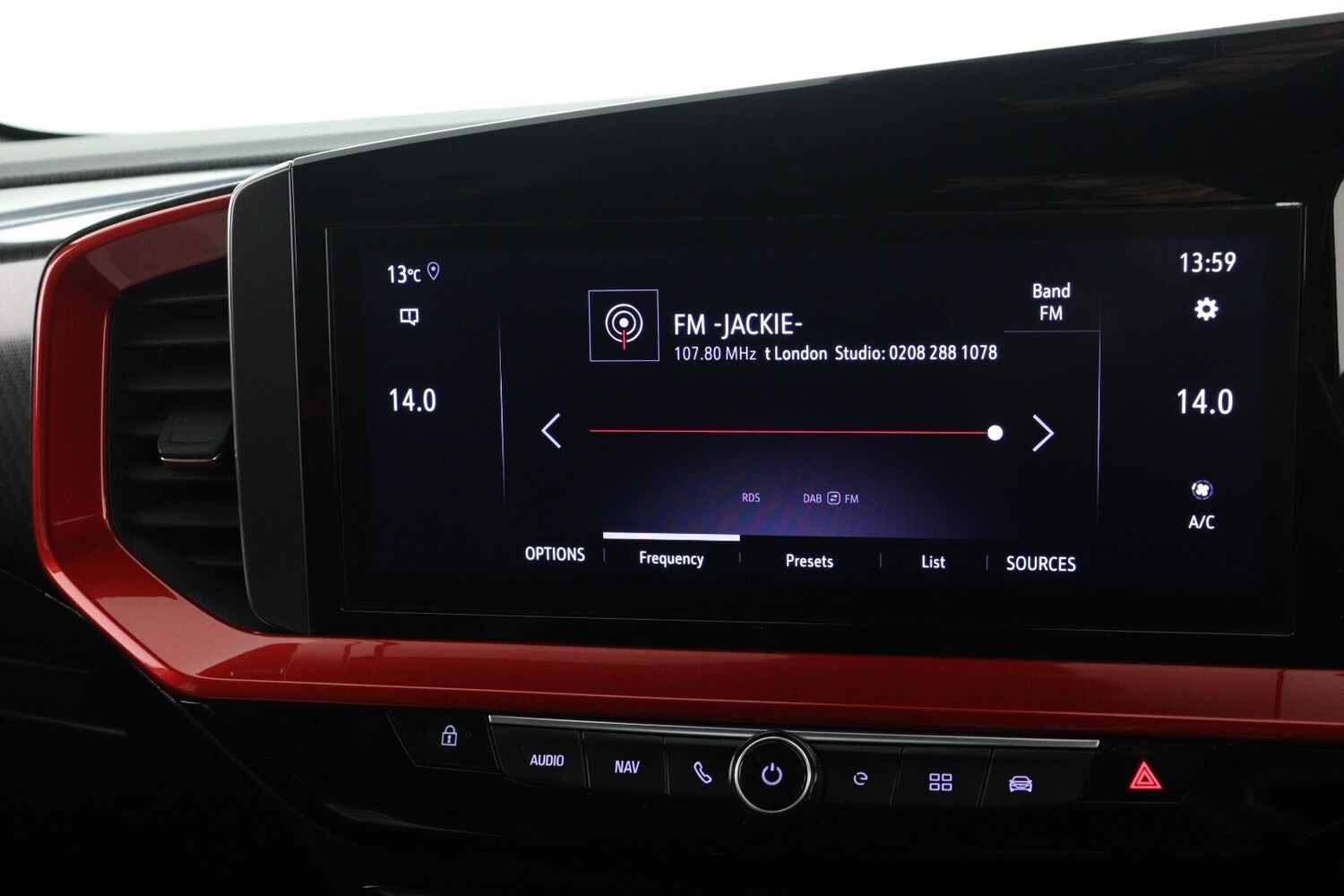 Used Vauxhall Mokka 2024 for sale - 77198210: Photo 16