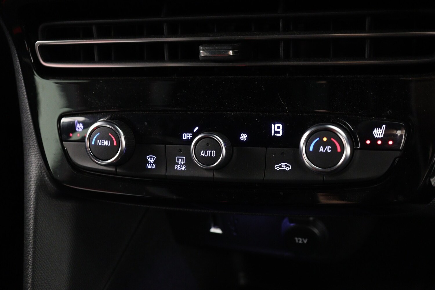 Used Vauxhall Mokka 2024 for sale - 77198210: Photo 20