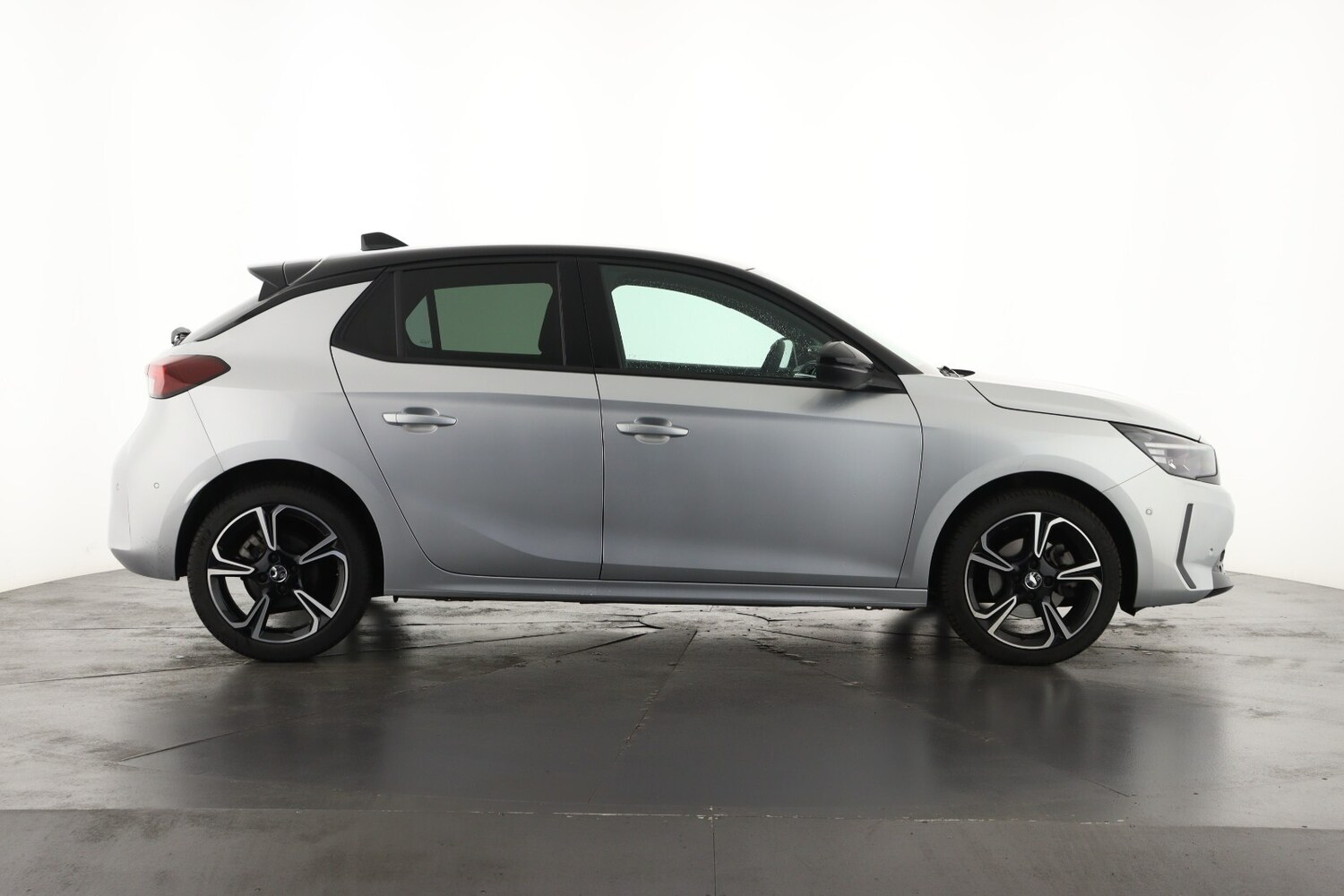 Used Vauxhall Corsa 2024 for sale - 75764088: Photo 4