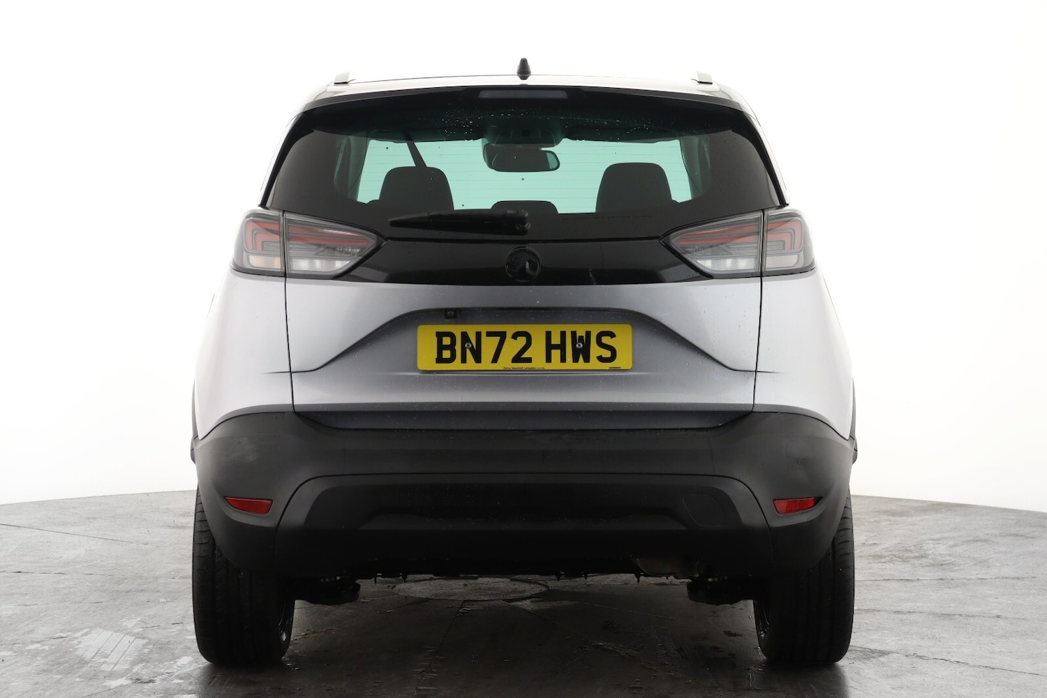 Used Vauxhall Crossland 2022 for sale - 77122622: Photo 2