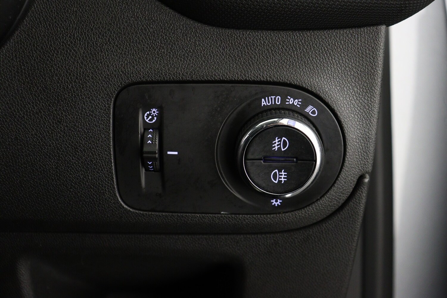 Used Vauxhall Crossland 2022 for sale - 77122622: Photo 25