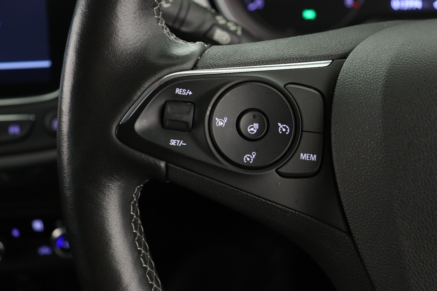 Used Vauxhall Crossland 2022 for sale - 77353669: Photo 23