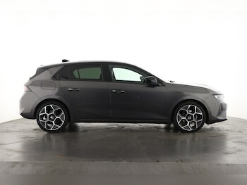 Used Vauxhall Astra 2024 for sale - 75763708: Photo