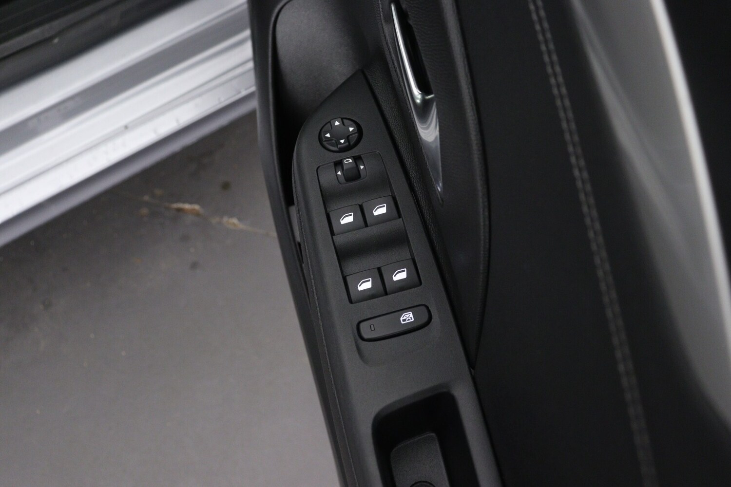 Used Vauxhall Corsa 2023 for sale - 76079356: Photo 22