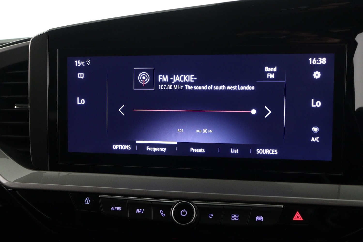 Used Vauxhall Mokka 2024 for sale - 77198218: Photo 16