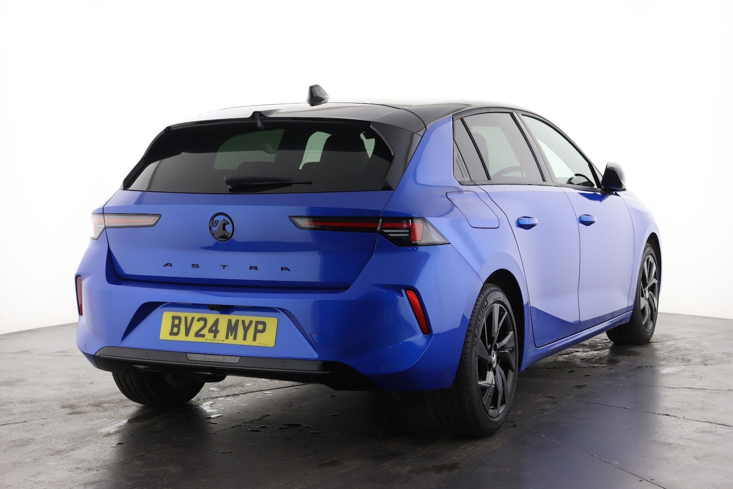 Used Vauxhall Astra 2024 for sale - 76289886: Photo 3