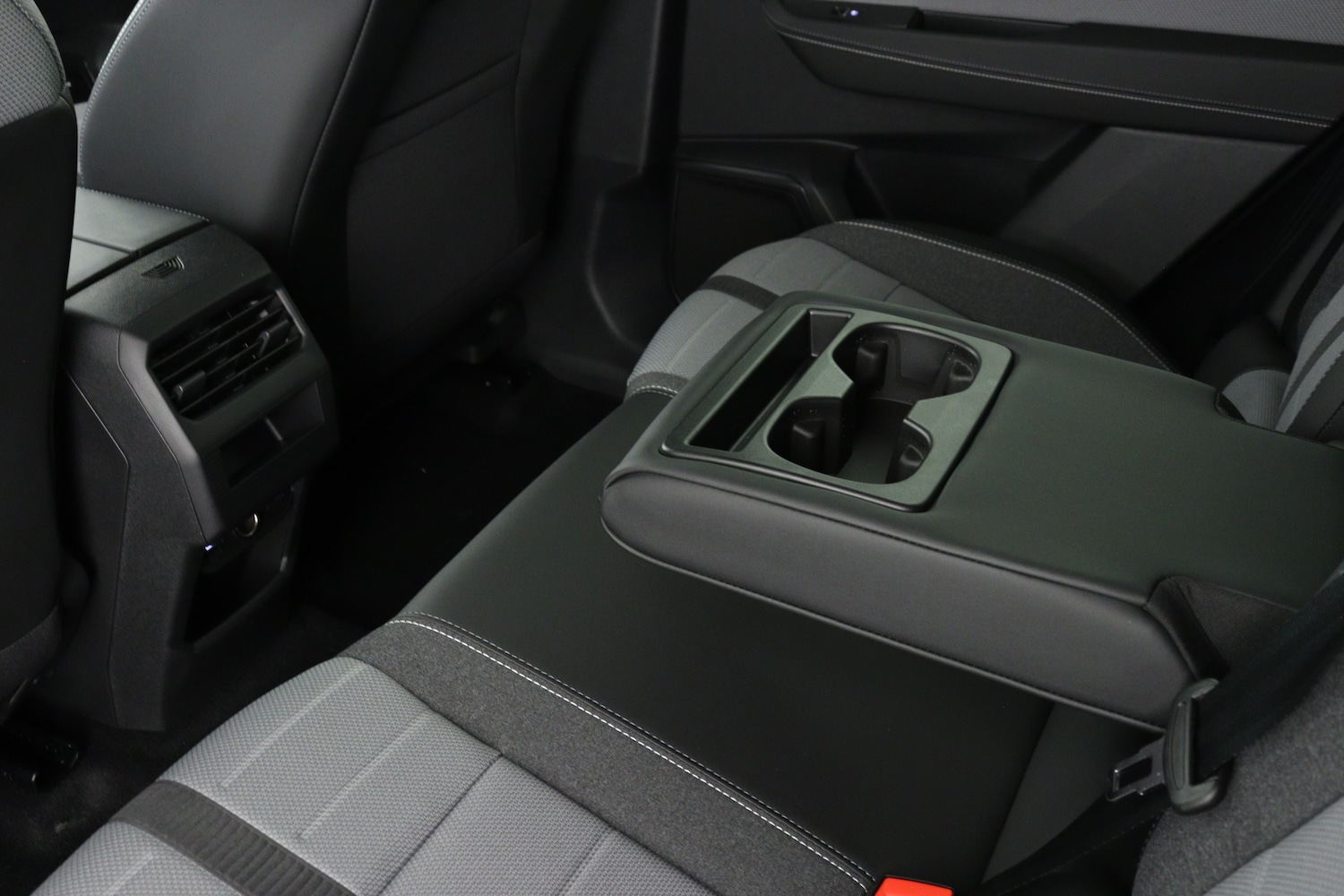 Used Vauxhall Grandland 2025 for sale - 76615428: Photo 14