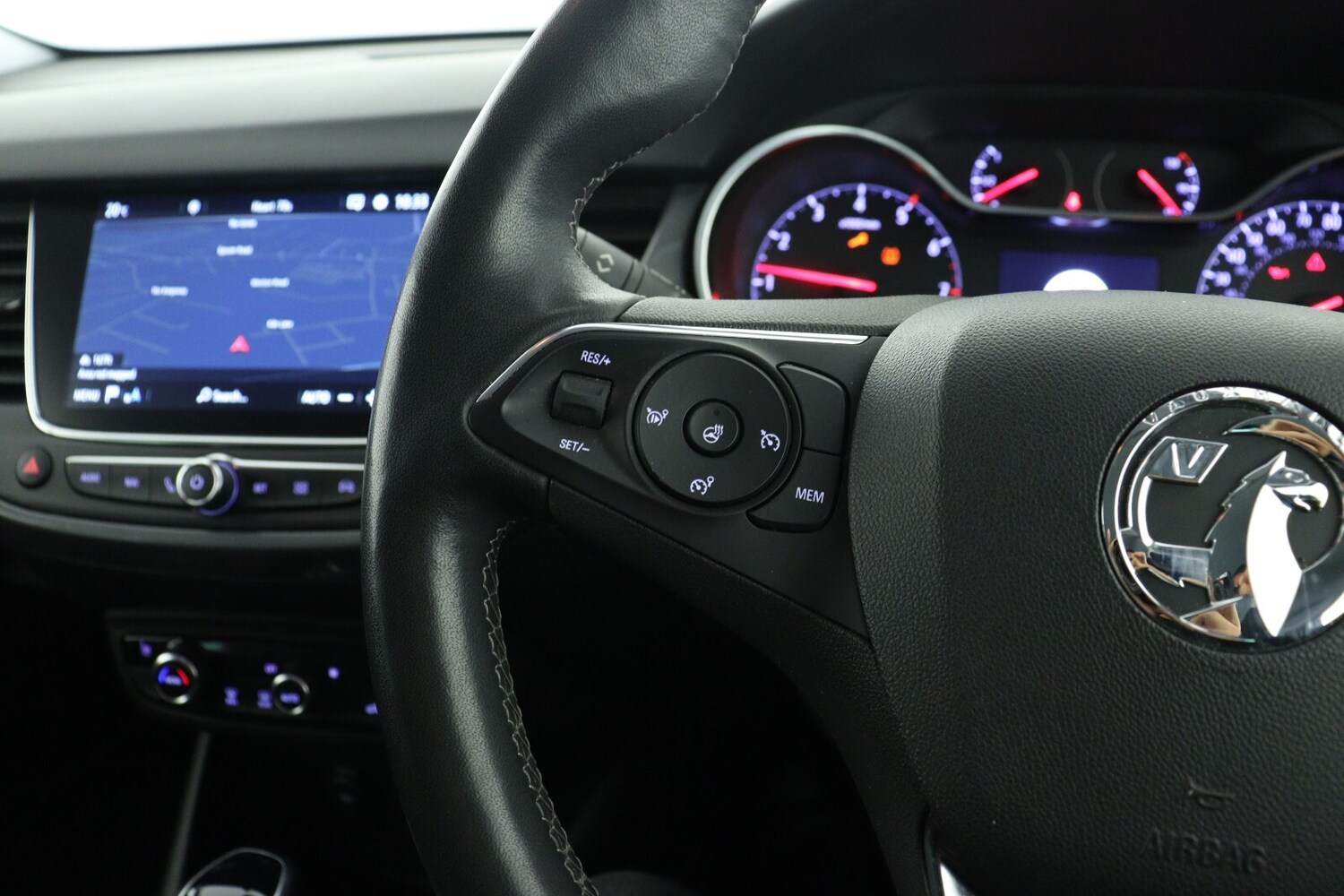 Used Vauxhall Crossland 2023 for sale - 75763867: Photo 14