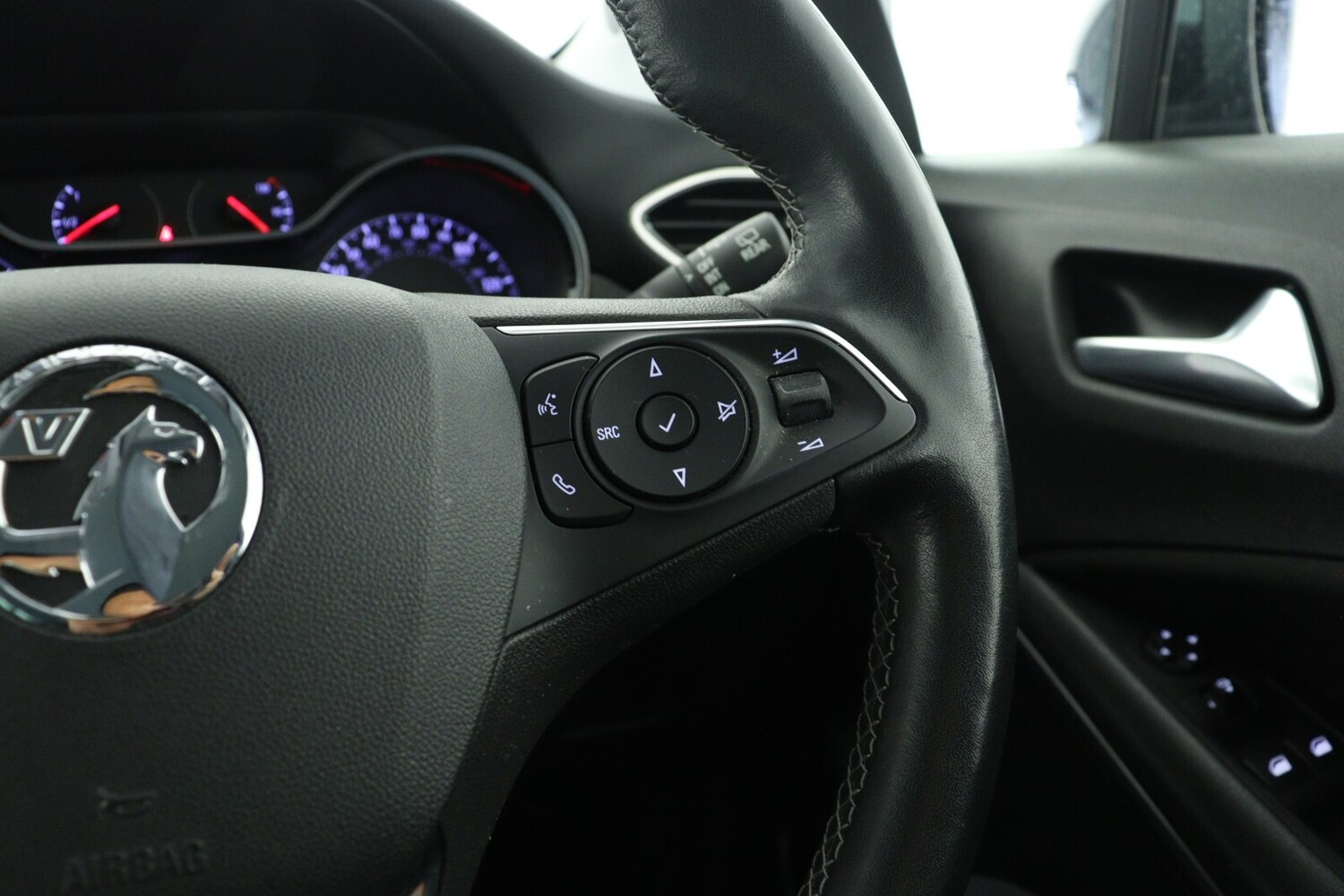 Used Vauxhall Crossland 2023 for sale - 75763867: Photo 15