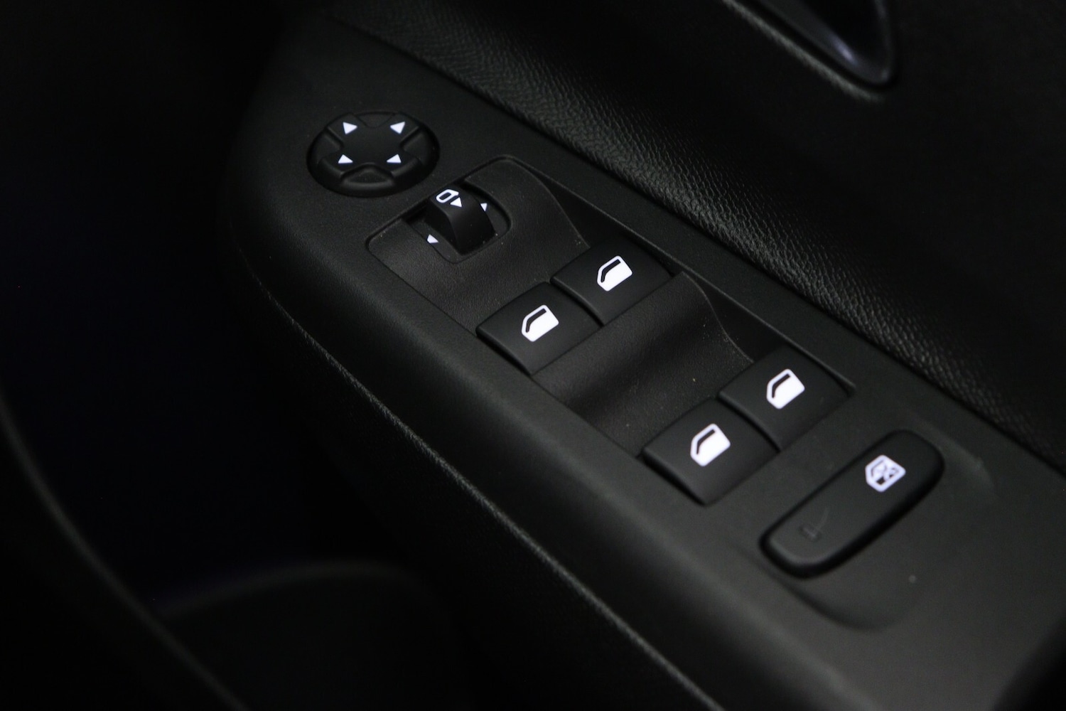 Used Vauxhall Corsa 2023 for sale - 76602842: Photo 27