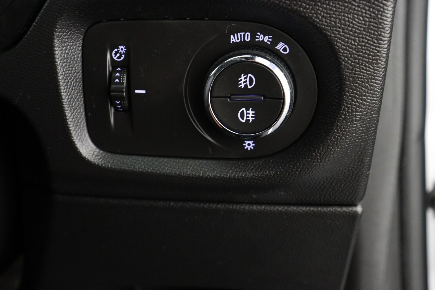 Used Vauxhall Corsa 2022 for sale - 75763896: Photo 25