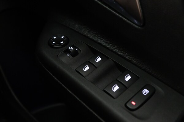Used Vauxhall Corsa 2022 for sale - 75763896: Photo 26