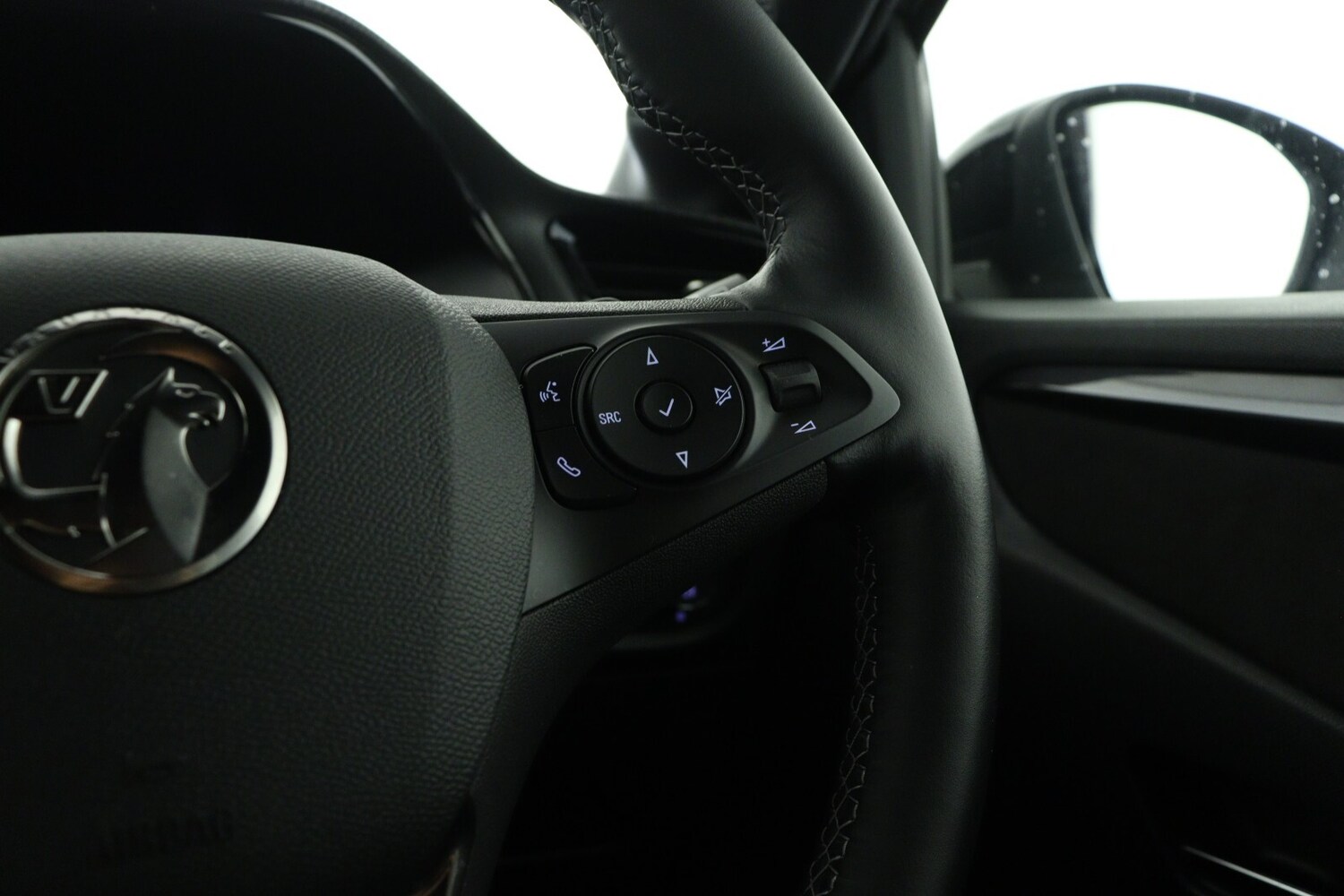 Used Vauxhall Corsa 2023 for sale - 76722183: Photo 21