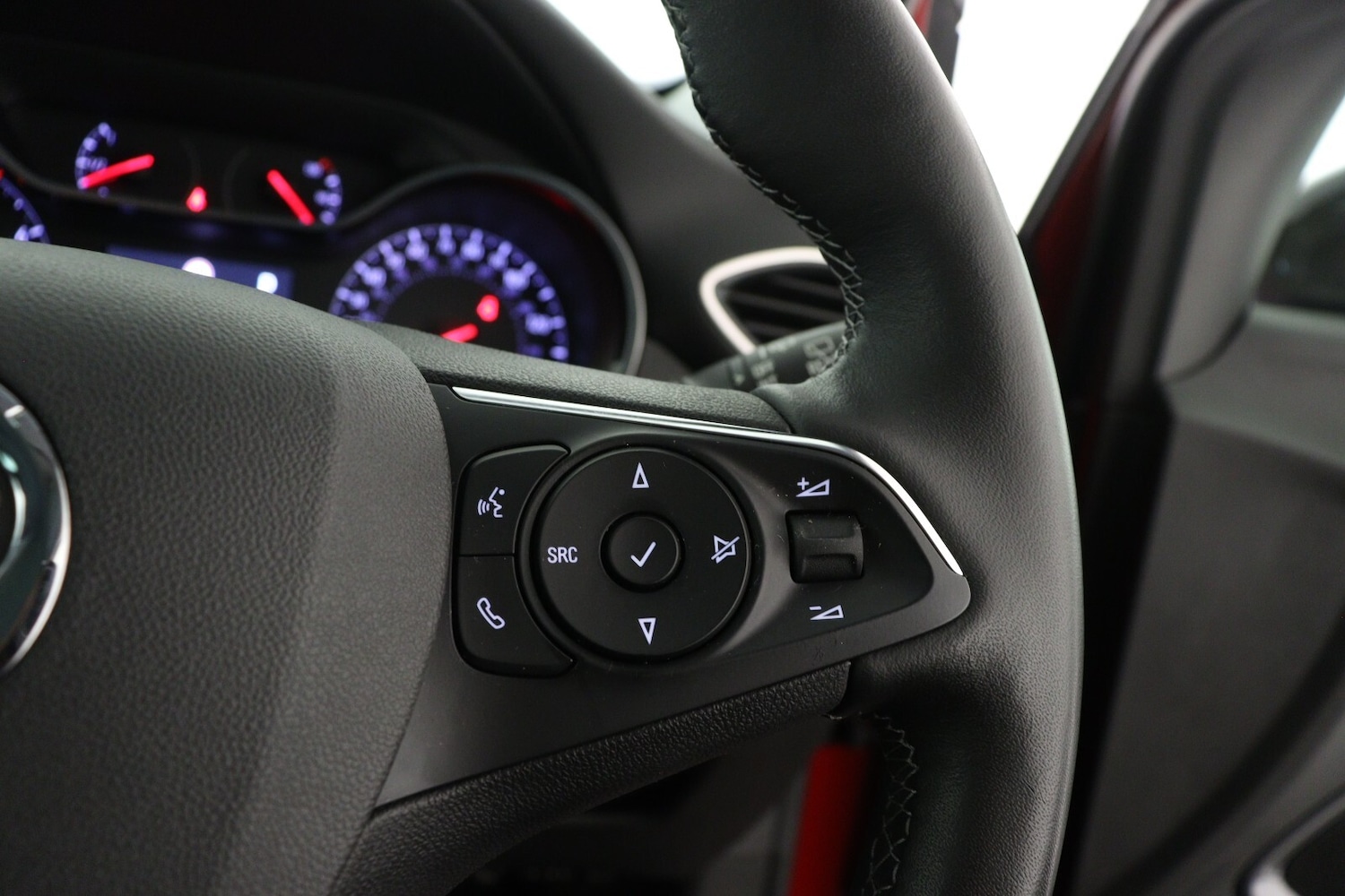 Used Vauxhall Crossland 2022 for sale - 76302475: Photo 20