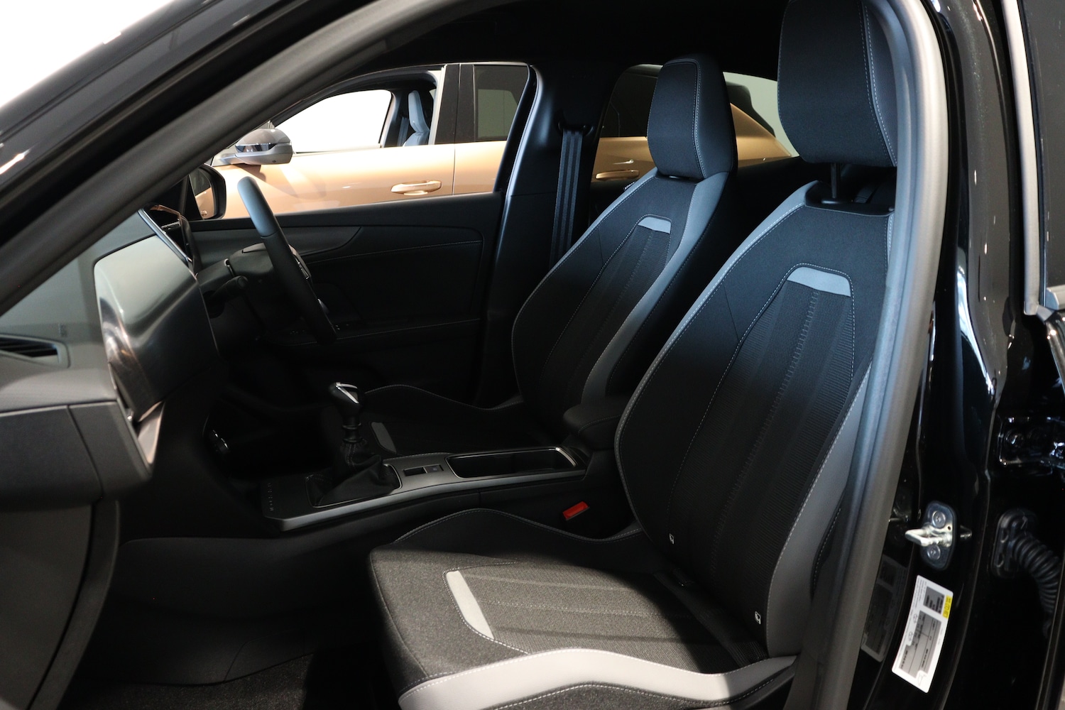 Used Vauxhall Mokka 2025 for sale - 76615475: Photo 5