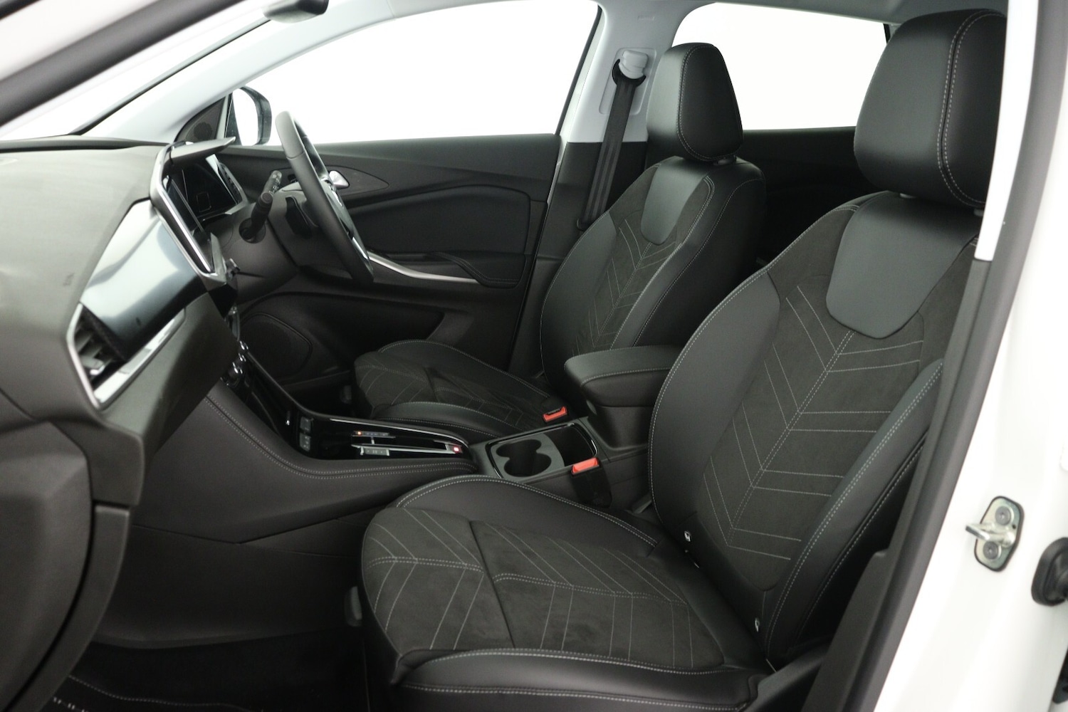 Used Vauxhall Grandland 2024 for sale - 76217299: Photo 12