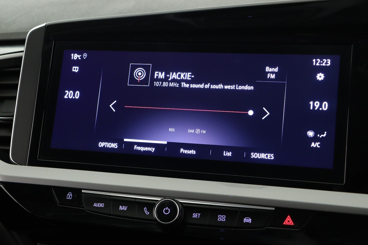 Used Vauxhall Grandland 2024 for sale - 76217299: Photo 18