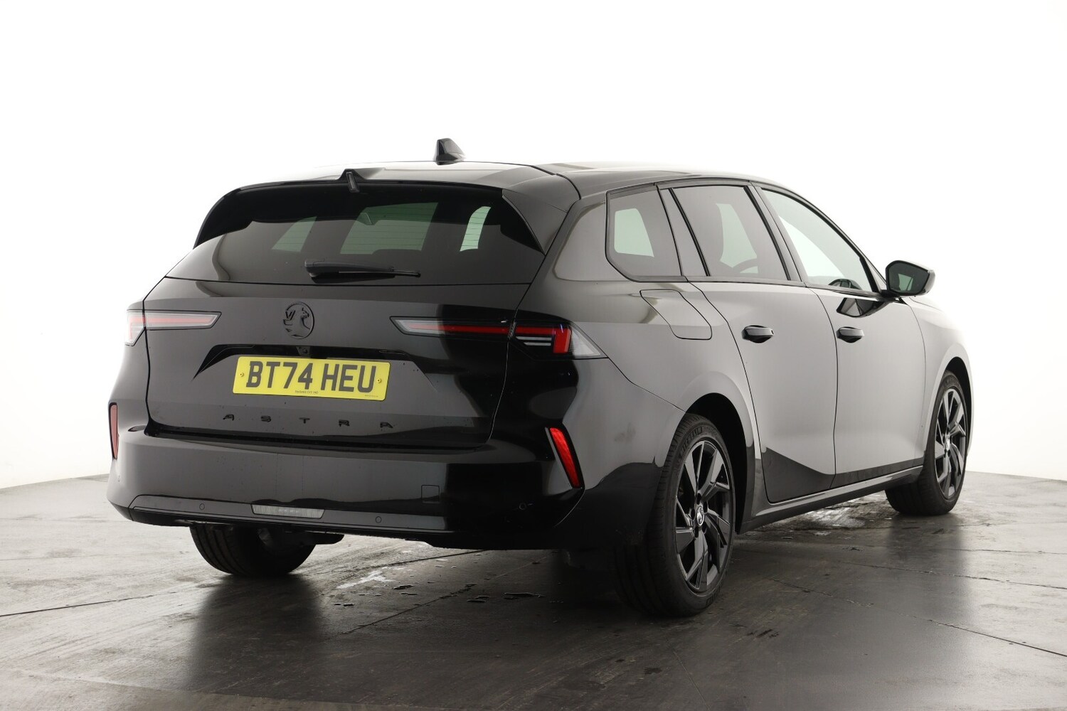 Used Vauxhall Astra 2024 for sale - 76297514: Photo 3